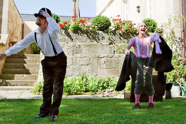 walkact_004 walkact_004