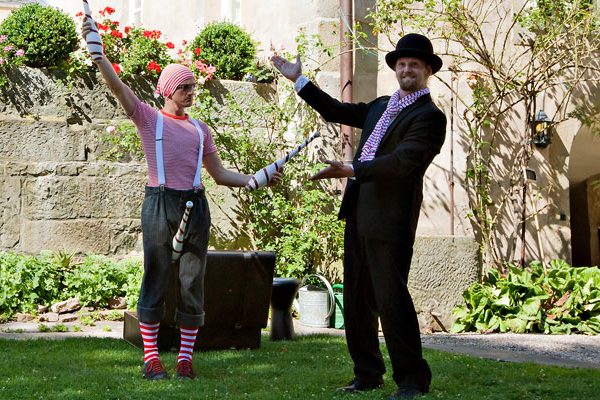 walkact_005 walkact_005